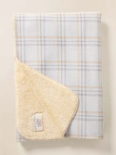 Legend™ High Pile Fleece Blanket - Sandy Trails Plaid