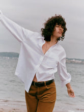 Coastal Poplin Relaxed Shirt - White