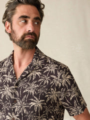 Short-Sleeve Hemp Blend Camp Shirt - Charcoal Tropic Trees