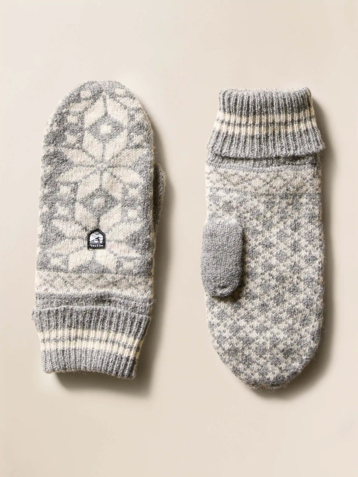 Hestra Isvik Mitt - Grey Off White