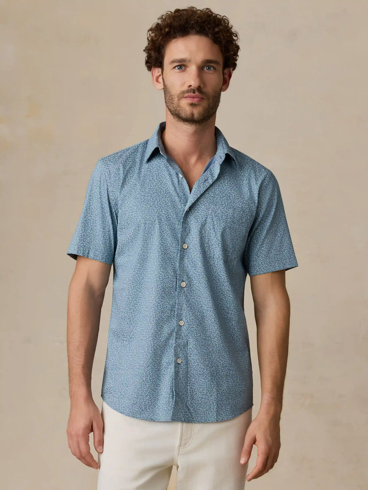 Short-Sleeve Movement™ Monterey Shirt - Teal Grove Foliage