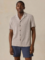 Short-Sleeve Oasis Camp Shirt - Brown Island Medallion